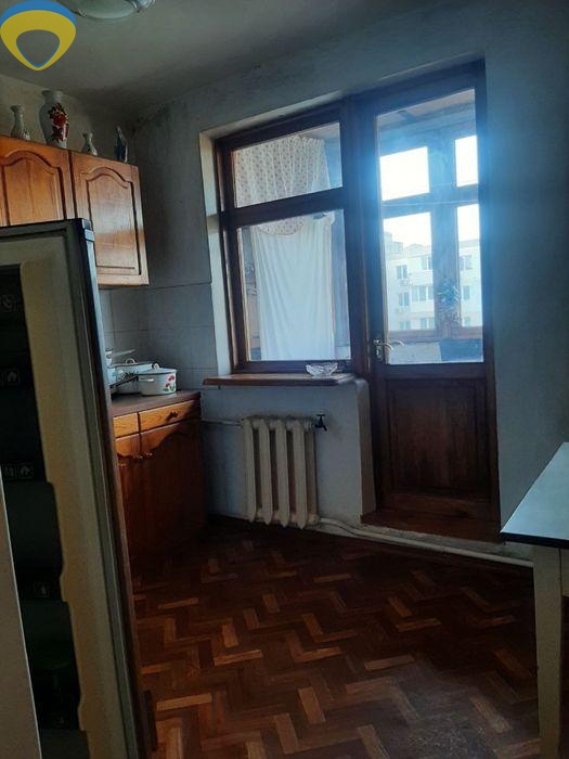 продажа однокомнатной квартиры номер A-173439 в Суворовском районе, фото номер 4